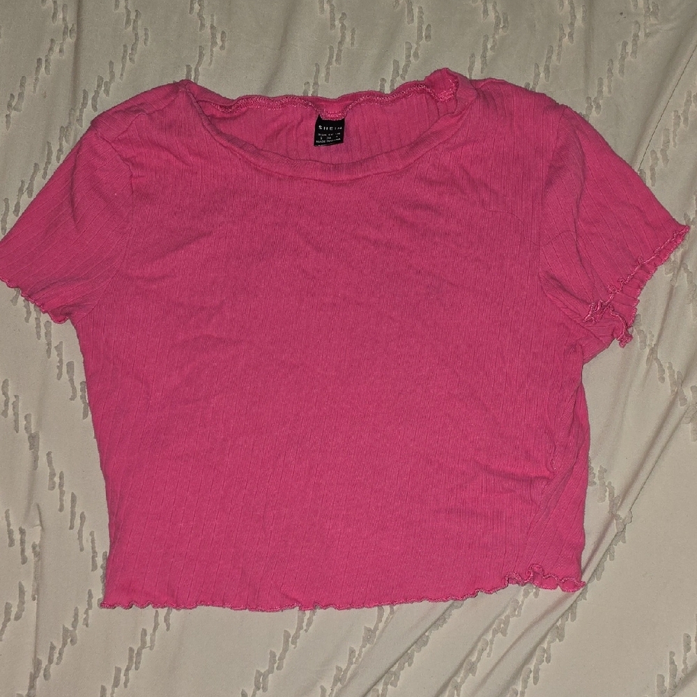 SHEIN Pink Short Sleeve Crop T-Shirt